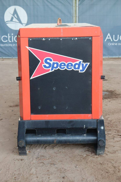 Электрогенератор SDMO R22: фото 8 Электрогенератор SDMO R22: фото 8