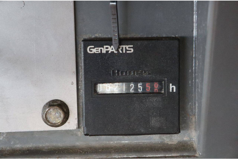 Электрогенератор SDMO R22: фото 16 Электрогенератор SDMO R22: фото 16