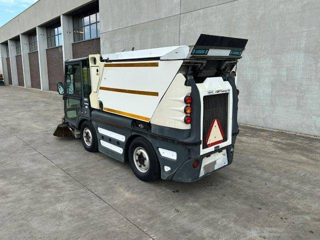 Подметально-уборочная машина Schmidt Swingo 225: фото 7