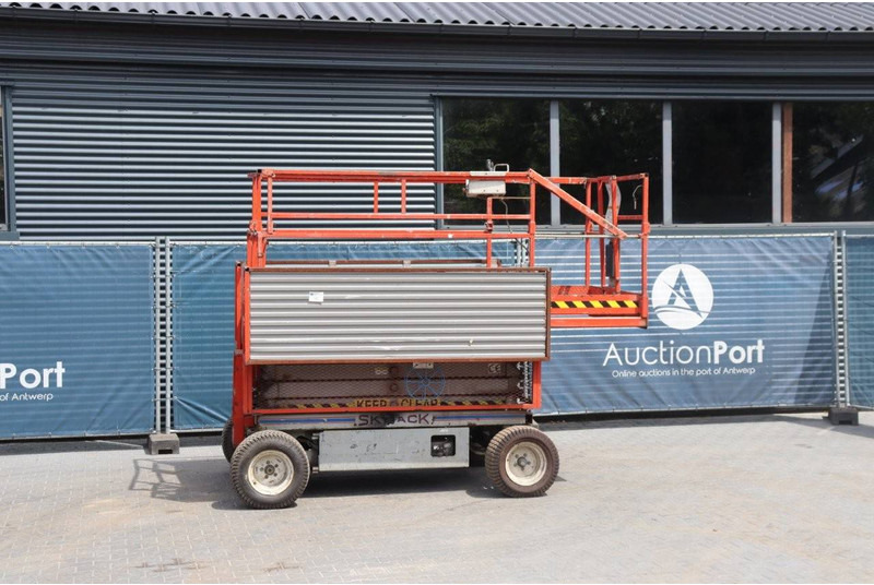 Skyjack SJ III - 6832 - Ножничный подъемник: фото 1 Skyjack SJ III - 6832 - Ножничный подъемник: фото 1