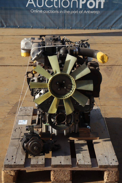 Perkins 1104D A4.2 - Строительная техника: фото 3 Perkins 1104D A4.2 - Строительная техника: фото 3