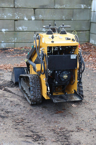 T360 - Гусеничный погрузчик: фото 4 T360 - Гусеничный погрузчик: фото 4