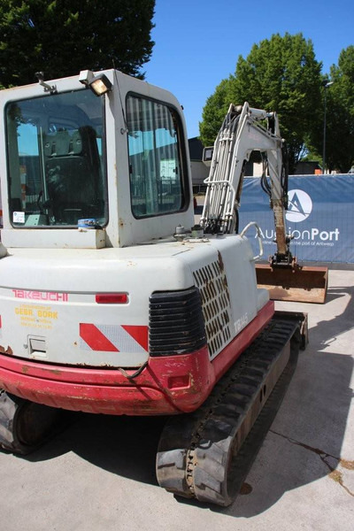 Takeuchi TB145 - Гусеничный экскаватор: фото 5 Takeuchi TB145 - Гусеничный экскаватор: фото 5