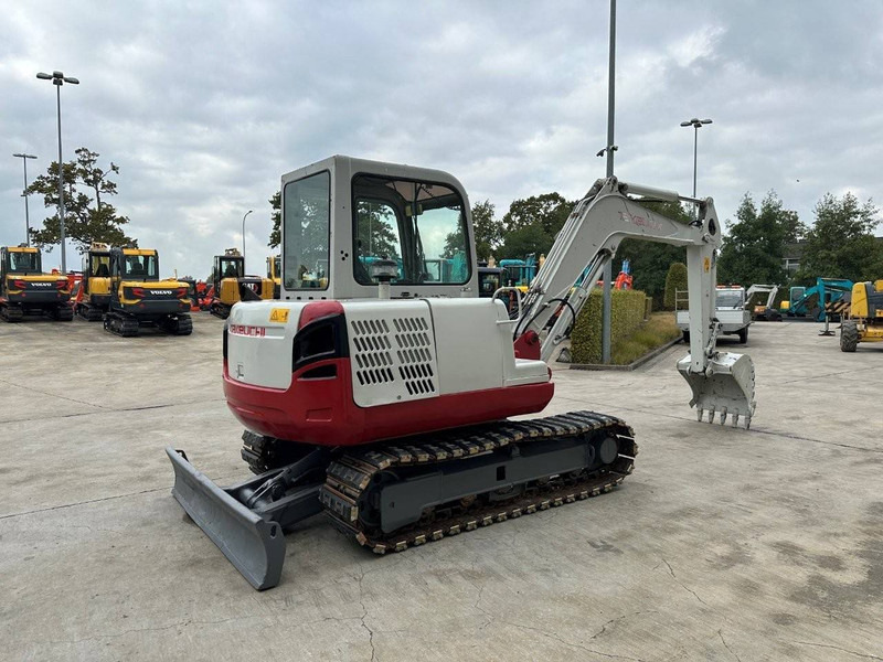Takeuchi TB160C - Гусеничный экскаватор: фото 4 Takeuchi TB160C - Гусеничный экскаватор: фото 4