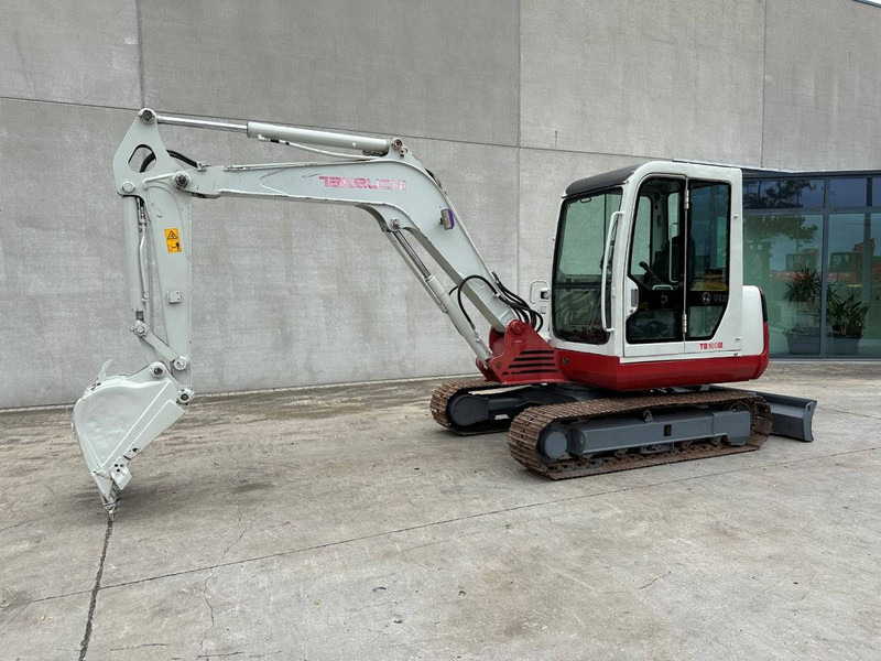 Takeuchi TB160C - Гусеничный экскаватор: фото 1 Takeuchi TB160C - Гусеничный экскаватор: фото 1