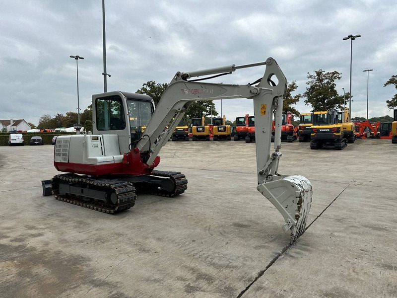 Takeuchi TB160C - Гусеничный экскаватор: фото 3 Takeuchi TB160C - Гусеничный экскаватор: фото 3