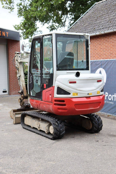 Takeuchi TB230 - Гусеничный экскаватор: фото 4 Takeuchi TB230 - Гусеничный экскаватор: фото 4