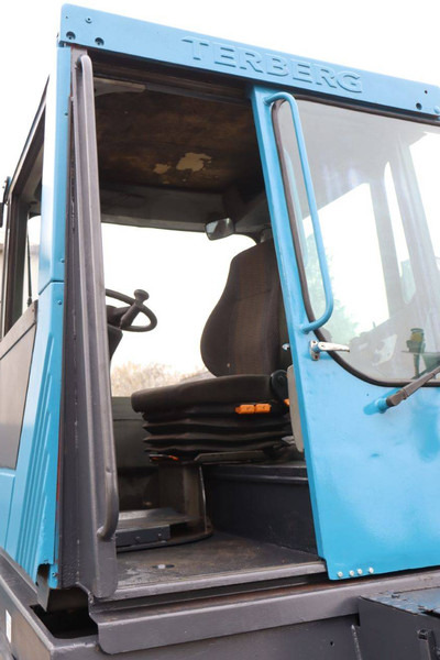 Терминальный тягач Terberg RT222: фото 20