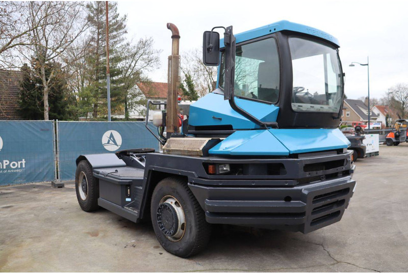 Терминальный тягач Terberg RT222: фото 7