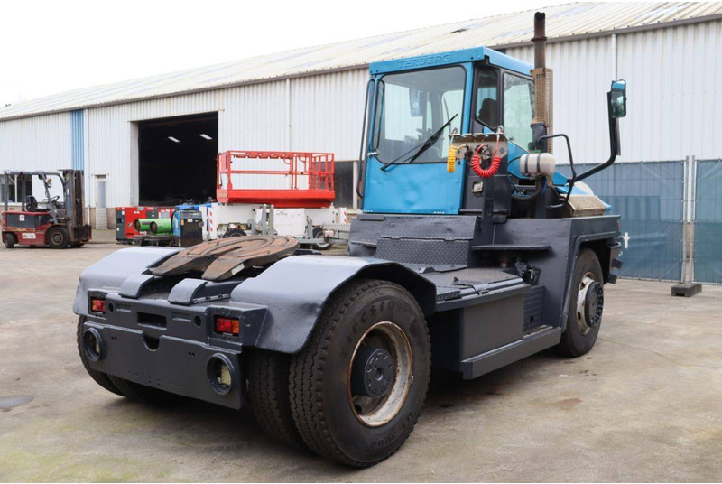 Терминальный тягач Terberg RT222: фото 6