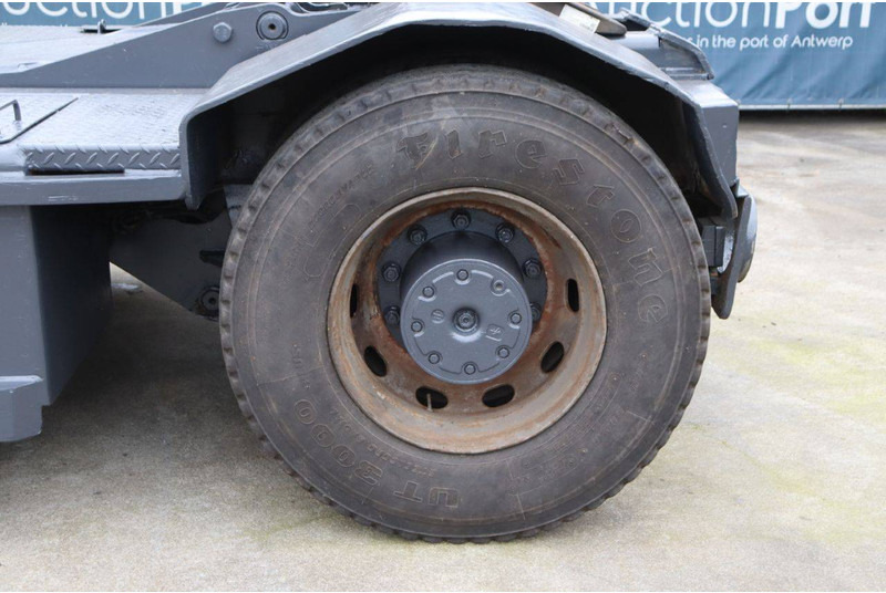 Терминальный тягач Terberg RT222: фото 13