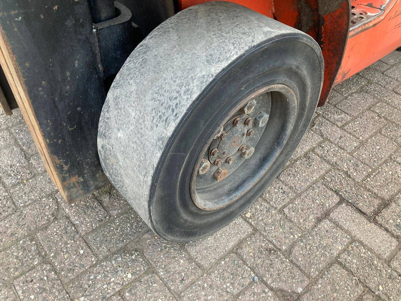 Toyota 02-7FGF-35 - Газовый погрузчик: фото 4 Toyota 02-7FGF-35 - Газовый погрузчик: фото 4