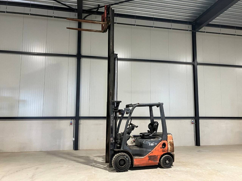 Дизельный погрузчик Toyota 02-8FDF18: фото 14