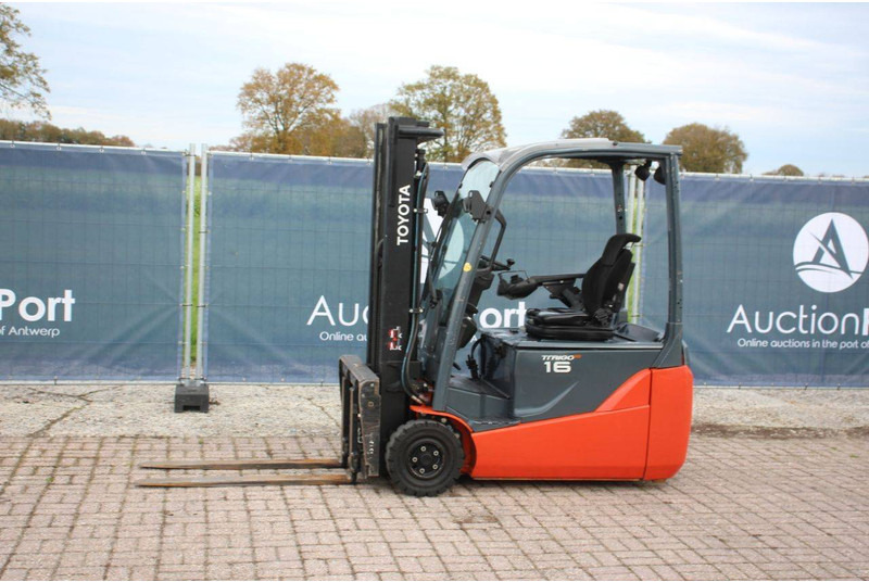 Toyota 16 - Электропогрузчик: фото 1 Toyota 16 - Электропогрузчик: фото 1