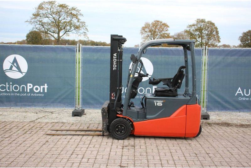 Toyota 16 - Электропогрузчик: фото 2 Toyota 16 - Электропогрузчик: фото 2