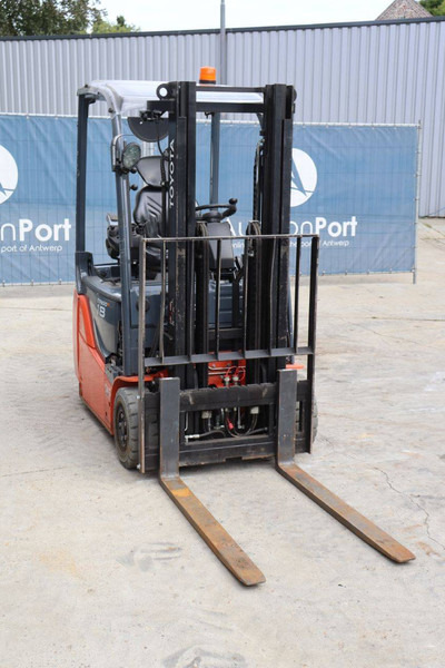 Электропогрузчик Toyota 8FBEK18T: фото 7 Электропогрузчик Toyota 8FBEK18T: фото 7