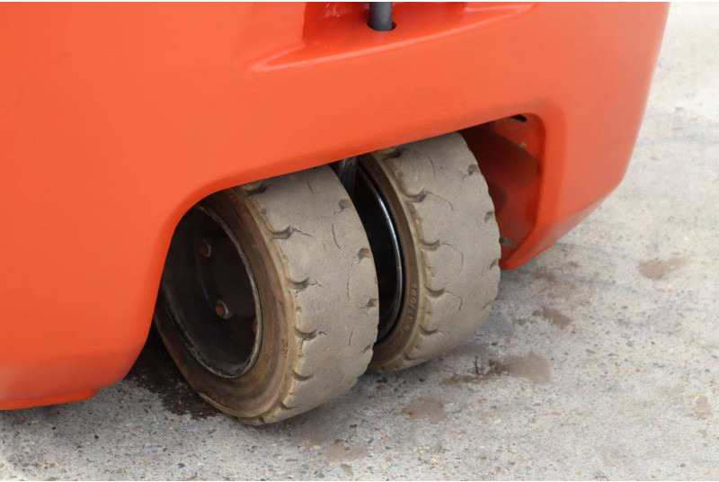 Электропогрузчик Toyota 8FBEK18T: фото 18 Электропогрузчик Toyota 8FBEK18T: фото 18