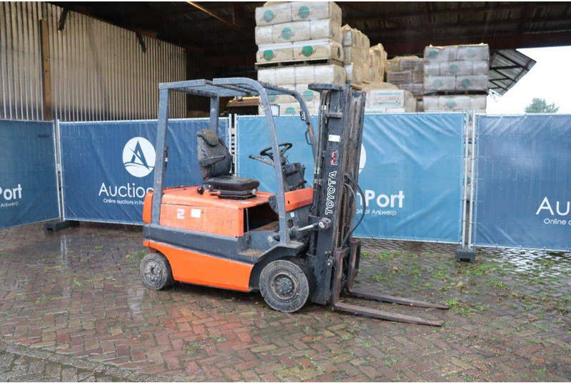 Toyota FBMF25 - Электропогрузчик: фото 3 Toyota FBMF25 - Электропогрузчик: фото 3