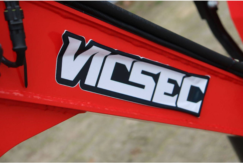 Новый Мини-экскаватор VICSEC 13-R: фото 16