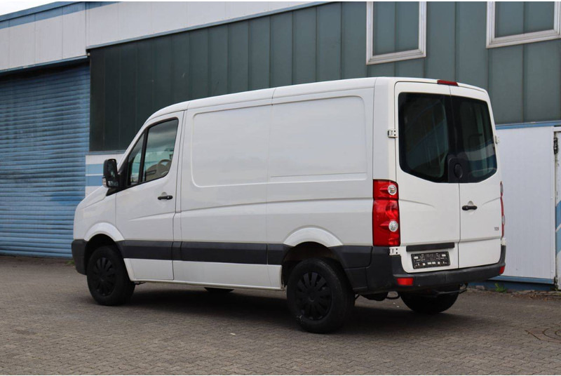Volkswagen Crafter TDI - Цельнометаллический фургон: фото 3 Volkswagen Crafter TDI - Цельнометаллический фургон: фото 3
