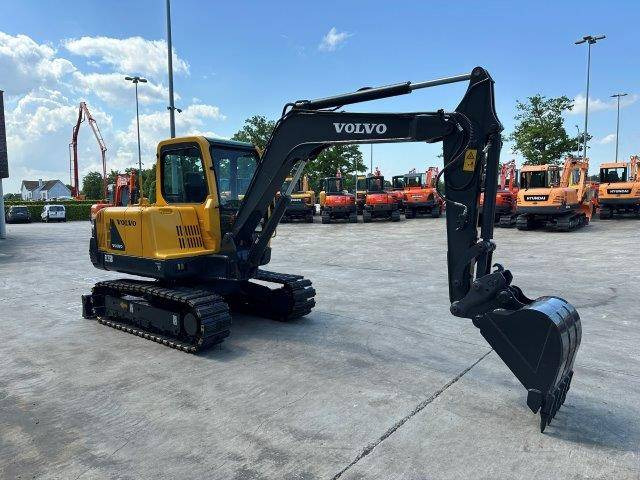 Volvo EC55B - Гусеничный экскаватор: фото 3 Volvo EC55B - Гусеничный экскаватор: фото 3