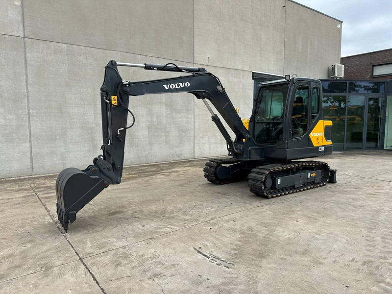 Volvo EC55D - Гусеничный экскаватор: фото 1 Volvo EC55D - Гусеничный экскаватор: фото 1