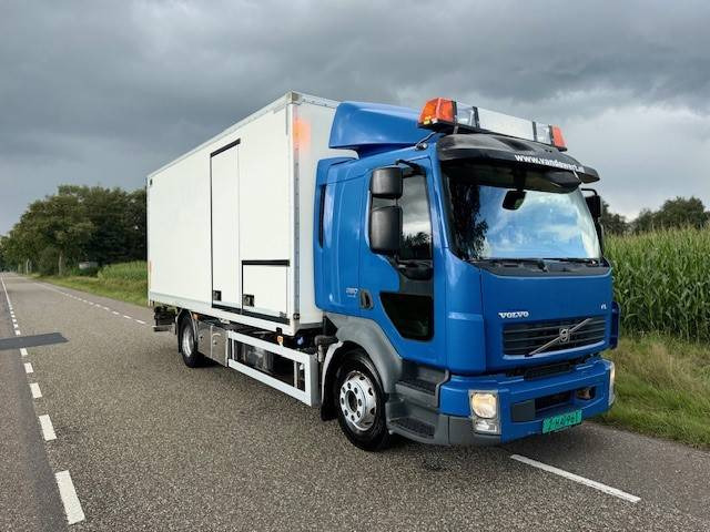 Volvo FL280 - Фургон с закрытым кузовом: фото 3 Volvo FL280 - Фургон с закрытым кузовом: фото 3