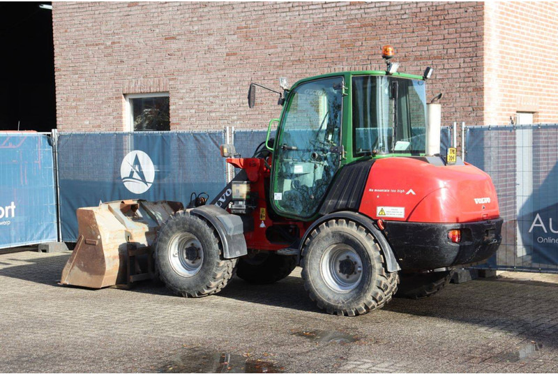 Volvo L25B-P - Колёсный погрузчик: фото 3 Volvo L25B-P - Колёсный погрузчик: фото 3