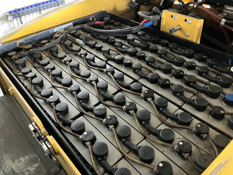 Электропогрузчик Yale ERP25VL E2145: фото 9