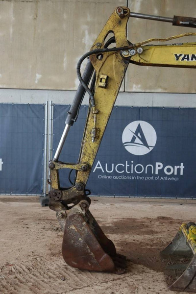 Мини-экскаватор Yanmar Vio 45: фото 10 Мини-экскаватор Yanmar Vio 45: фото 10