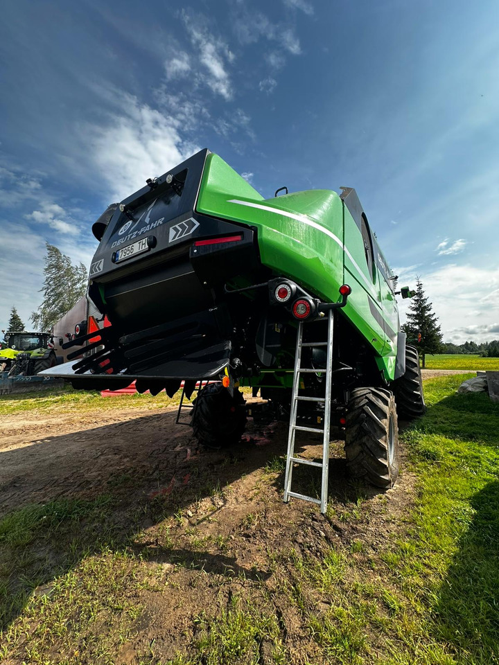 DEUTZ-FAHR C 9306 TS - Зерноуборочный комбайн: фото 3 DEUTZ-FAHR C 9306 TS - Зерноуборочный комбайн: фото 3