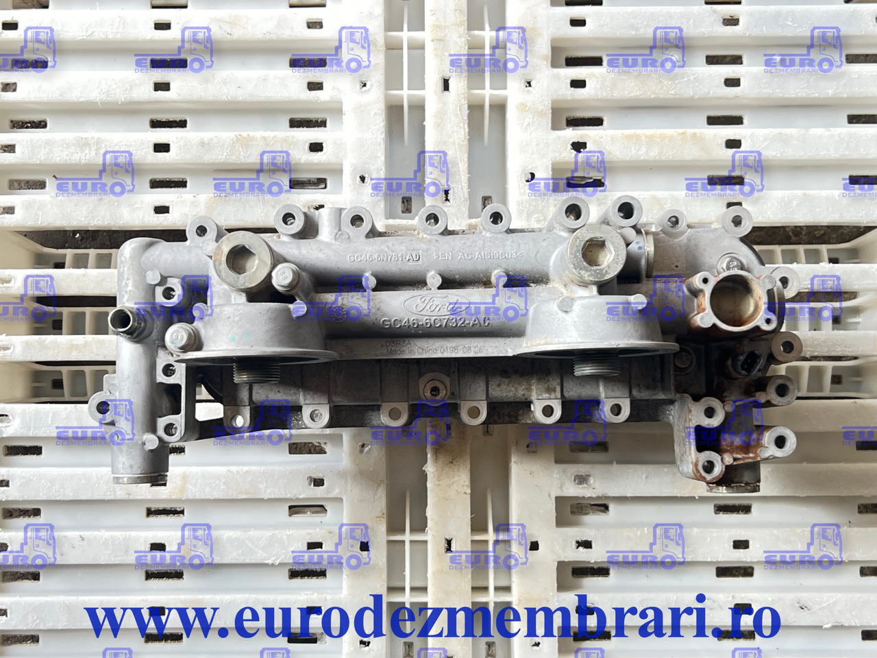 CARCASA FILTRE ULEI + TERMOFLOT FORD CARGO FHR6 GC466C732AC, GC466N781AD - Масляный фильтр для Грузовиков: фото 1 CARCASA FILTRE ULEI + TERMOFLOT FORD CARGO FHR6 GC466C732AC, GC466N781AD - Масляный фильтр для Грузовиков: фото 1