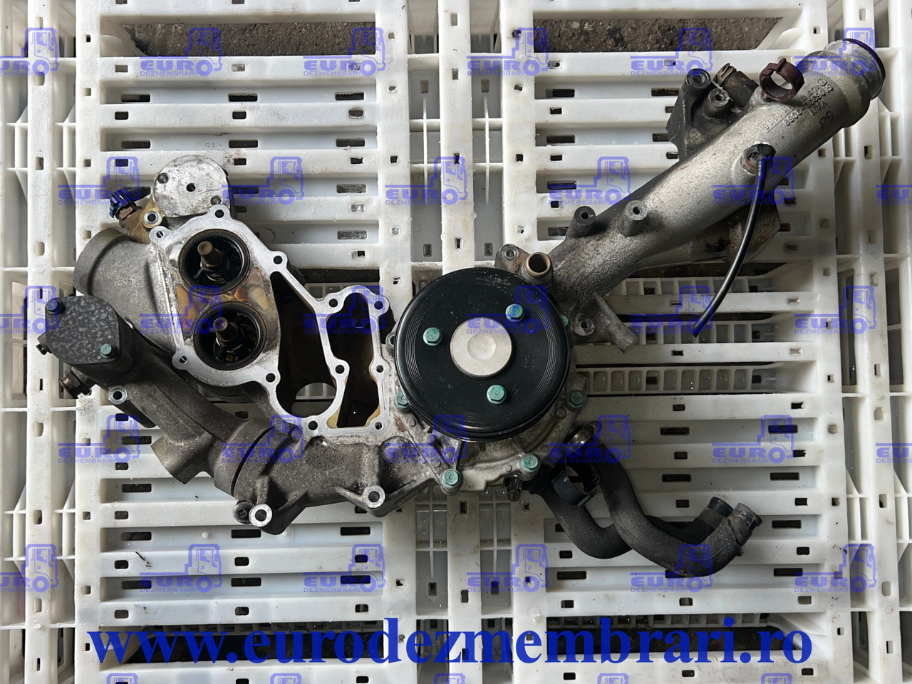 CARCASA POMPA APA MAN TGX D3876 51.06500.7130, 51.06330.5095, 51.06330.3069, 51.06302.3609 - Помпа для Грузовиков: фото 1 CARCASA POMPA APA MAN TGX D3876 51.06500.7130, 51.06330.5095, 51.06330.3069, 51.06302.3609 - Помпа для Грузовиков: фото 1