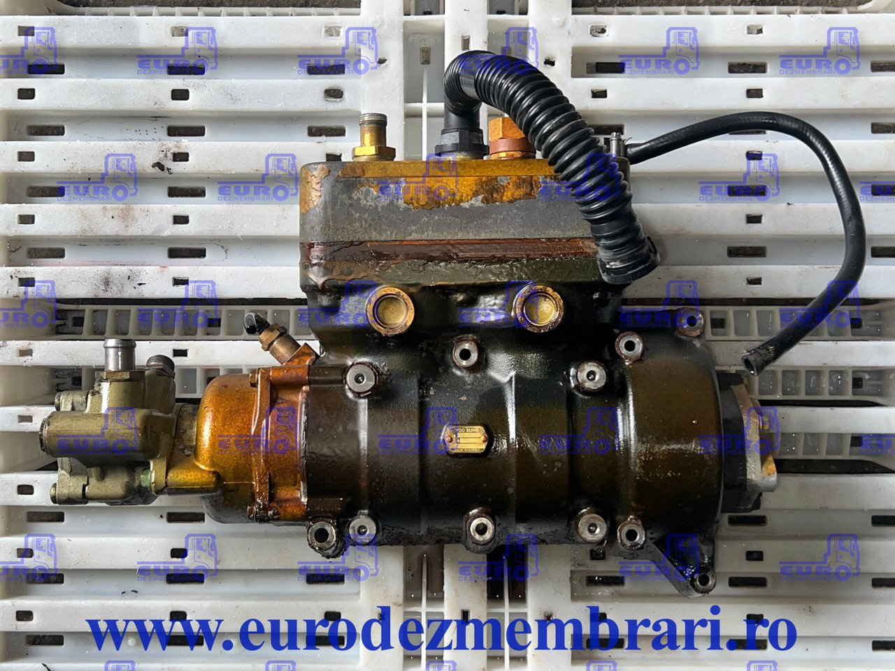 COMPRESOR AER + POMPA SERVODIRECTIE MAN TGX D3876 51.54100.7240, 81.47101.6137 - Пневмокомпрессор для Грузовиков: фото 1 COMPRESOR AER + POMPA SERVODIRECTIE MAN TGX D3876 51.54100.7240, 81.47101.6137 - Пневмокомпрессор для Грузовиков: фото 1