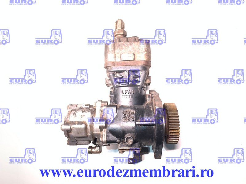 COMPRESOR AER RENAULT MAGNUM DXI13 04905010, K016932 - Пневмокомпрессор для Грузовиков: фото 1 COMPRESOR AER RENAULT MAGNUM DXI13 04905010, K016932 - Пневмокомпрессор для Грузовиков: фото 1