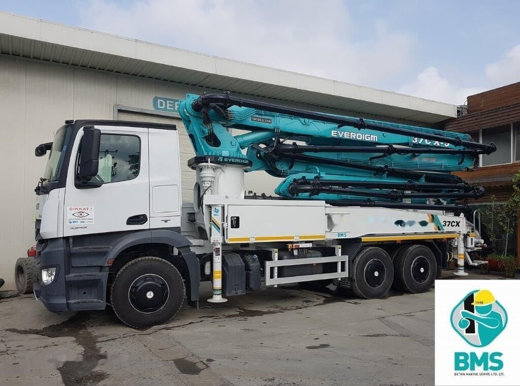 Mercedes-Benz 3343 P - Автобетононасос: фото 3 Mercedes-Benz 3343 P - Автобетононасос: фото 3