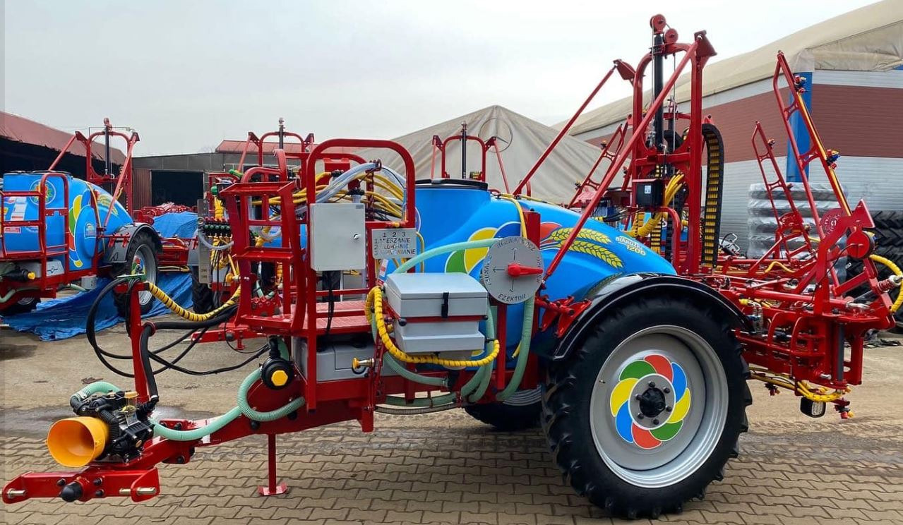 Biardzki Opryskiwacz przyczepiany 1200l/18 / Anhängespritze 1200 l / 18/ Trailed sprayer 1200 /18 / l/ Прицепной опрыскиватель 1200/18 - Прицепной опрыскиватель: фото 2 Biardzki Opryskiwacz przyczepiany 1200l/18 / Anhängespritze 1200 l / 18/ Trailed sprayer 1200 /18 / l/ Прицепной опрыскиватель 1200/18 - Прицепной опрыскиватель: фото 2
