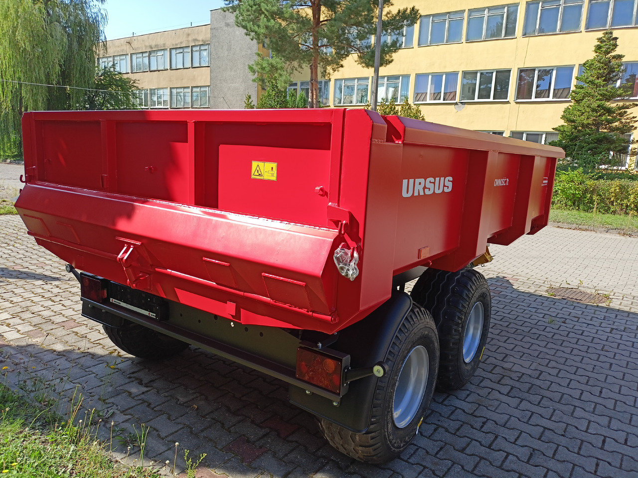 Ursus Przyczepa budowlana skorupa 7 t / Bauanhänger / строительный прицеп / Teiler - Сельскохозяйственный прицеп: фото 1 Ursus Przyczepa budowlana skorupa 7 t / Bauanhänger / строительный прицеп / Teiler - Сельскохозяйственный прицеп: фото 1
