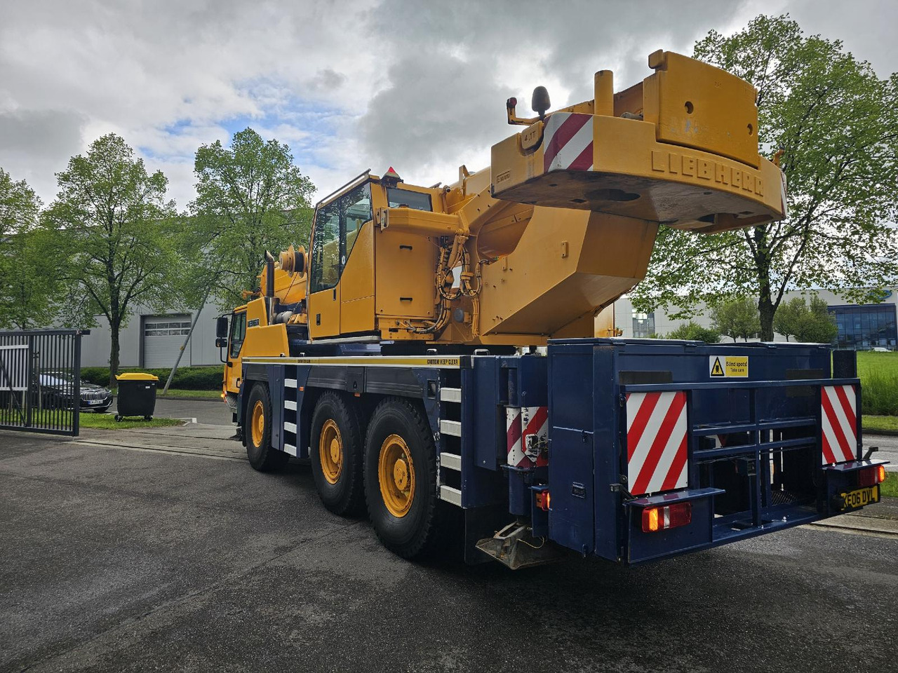 Liebherr LTM 1055-3.1 (06 - 056 016) | 6 x 6 - Мобильный кран: фото 4 Liebherr LTM 1055-3.1 (06 - 056 016) | 6 x 6 - Мобильный кран: фото 4