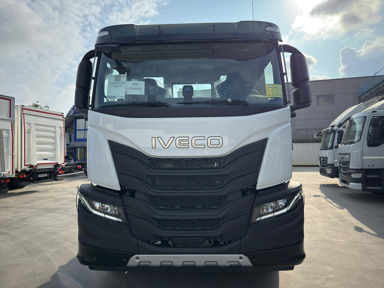 IVECO AD280X40 YPS ON X-WAY E6 (Chassis) - Грузовик-шасси: фото 2 IVECO AD280X40 YPS ON X-WAY E6 (Chassis) - Грузовик-шасси: фото 2