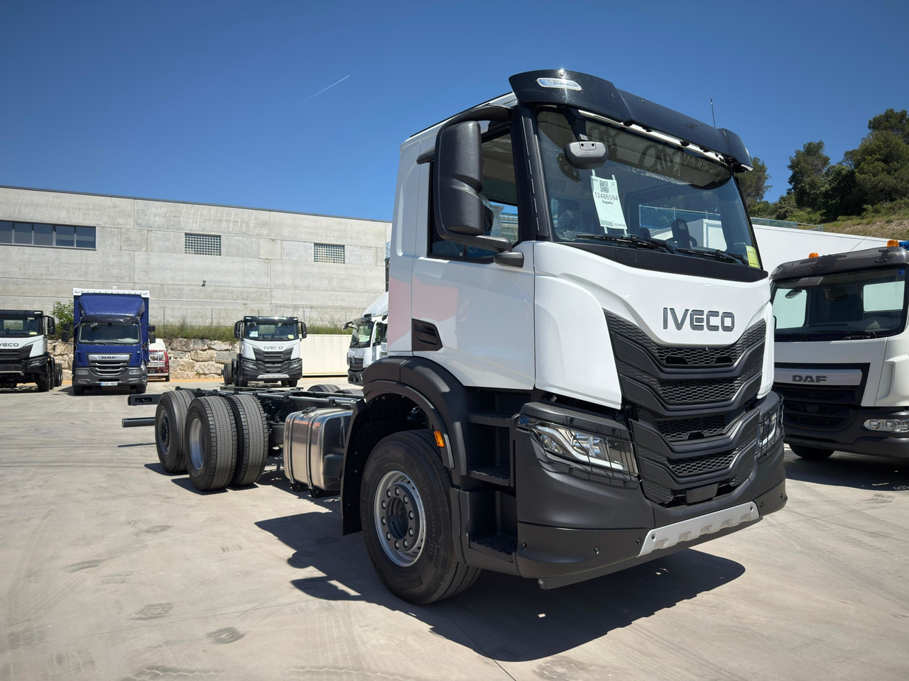 IVECO AD280X40 YPS ON X-WAY E6 (Chassis) - Грузовик-шасси: фото 2 IVECO AD280X40 YPS ON X-WAY E6 (Chassis) - Грузовик-шасси: фото 2