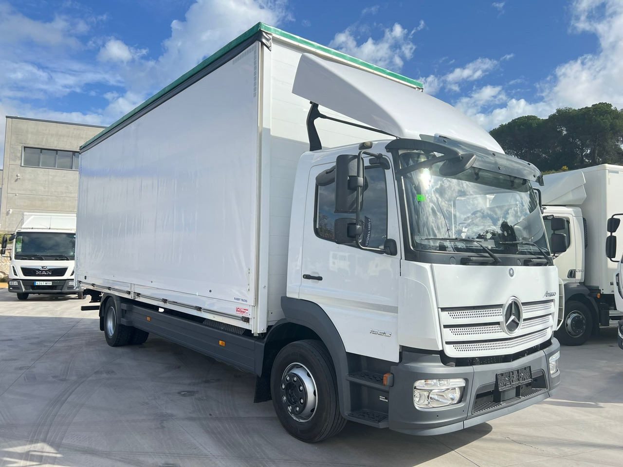 MERCEDES BENZ 15.30L Atego E6 (Semitauliner) - Тентованный грузовик: фото 2 MERCEDES BENZ 15.30L Atego E6 (Semitauliner) - Тентованный грузовик: фото 2