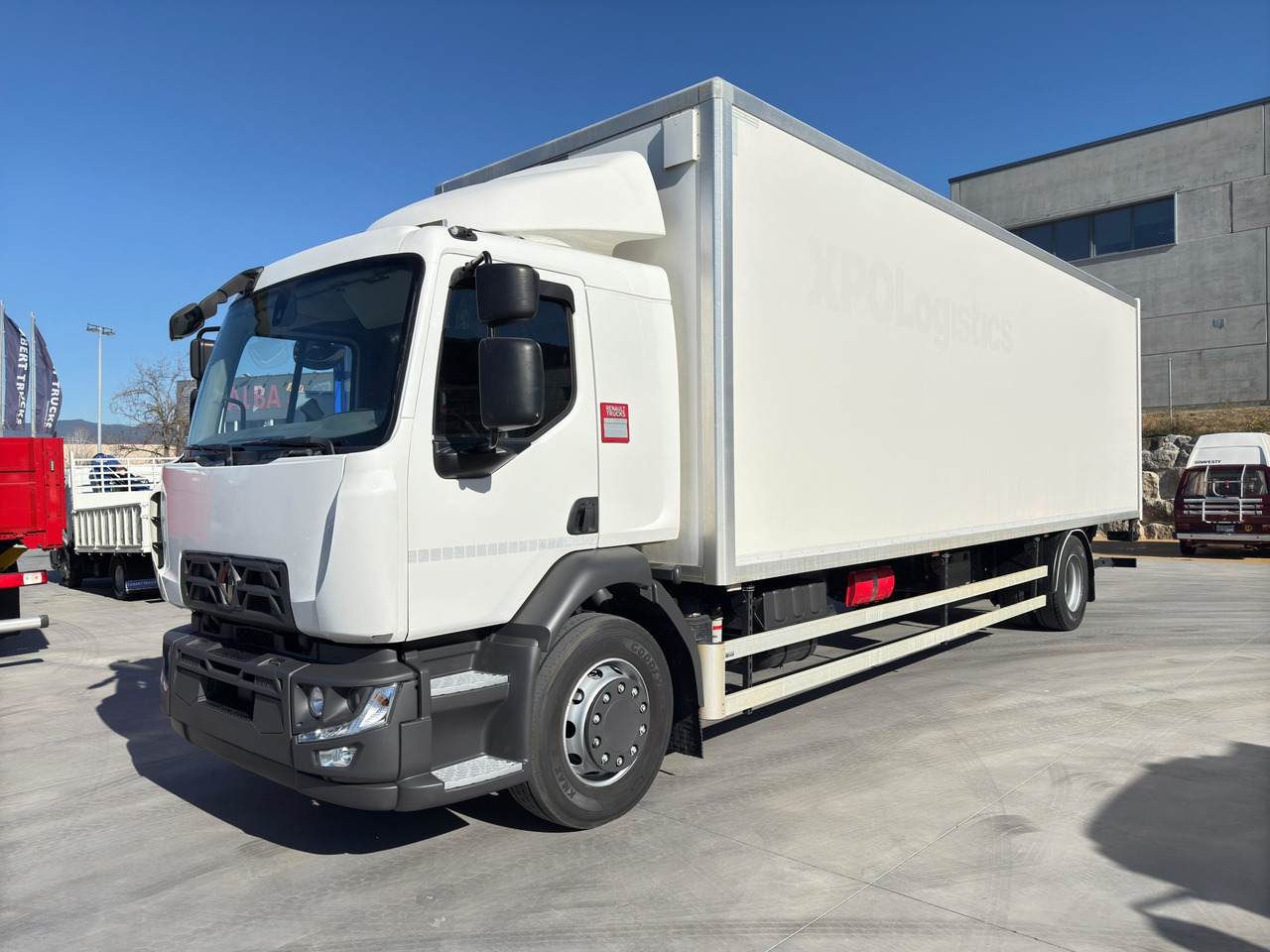 RENAULT D19.280 E6 (VAN) - Грузовик с закрытым кузовом: фото 1 RENAULT D19.280 E6 (VAN) - Грузовик с закрытым кузовом: фото 1