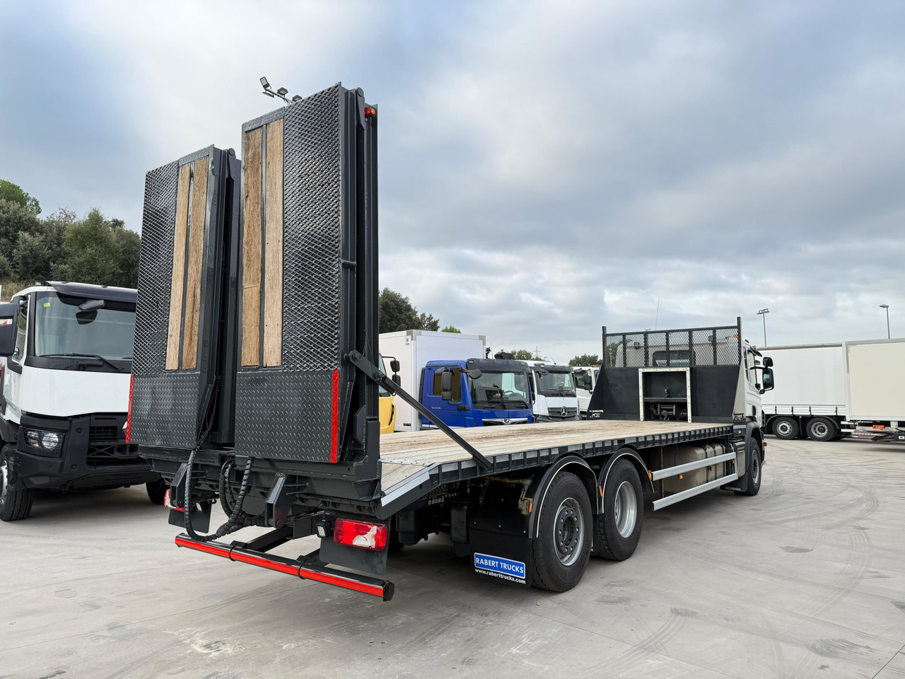 SCANIA P410 E6 (Machinery Carrier) - Автовоз: фото 3 SCANIA P410 E6 (Machinery Carrier) - Автовоз: фото 3