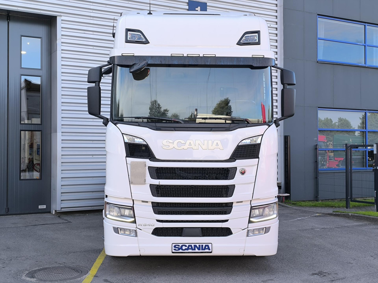 SCANIA R 540 A6x2NB - Тягач: фото 3 SCANIA R 540 A6x2NB - Тягач: фото 3