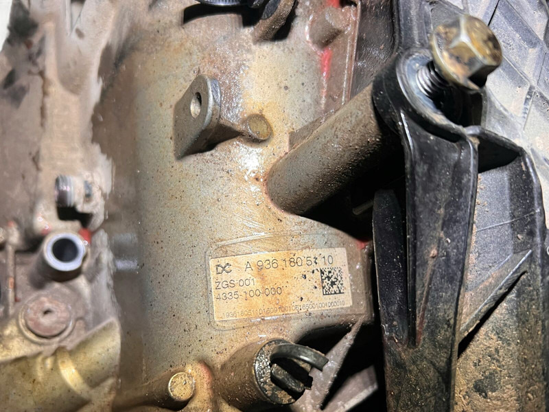 Mercedes-Benz - Масляный радиатор: фото 5 Mercedes-Benz - Масляный радиатор: фото 5