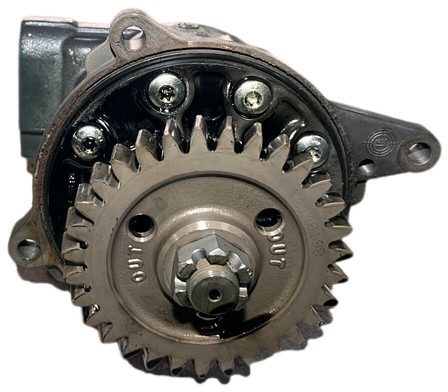 Renault - Топливный насос: фото 2 Renault - Топливный насос: фото 2