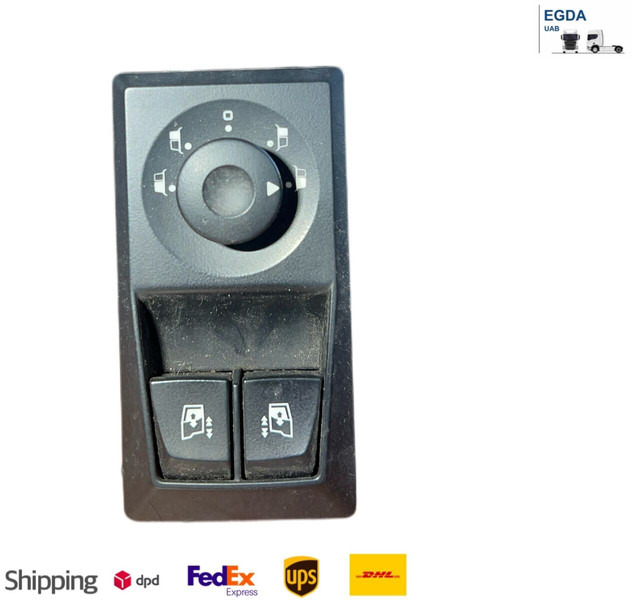 Renault - Приборная панель: фото 1 Renault - Приборная панель: фото 1