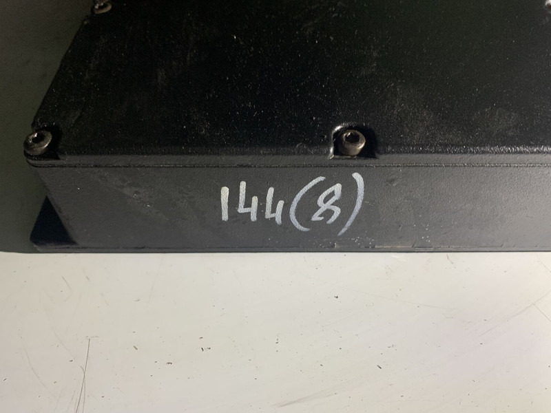 Scania 144 - Блок управления: фото 2 Scania 144 - Блок управления: фото 2