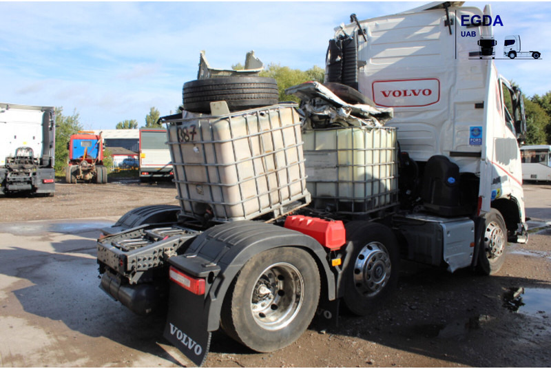 Volvo FH Turbocompound - Тягач: фото 3 Volvo FH Turbocompound - Тягач: фото 3